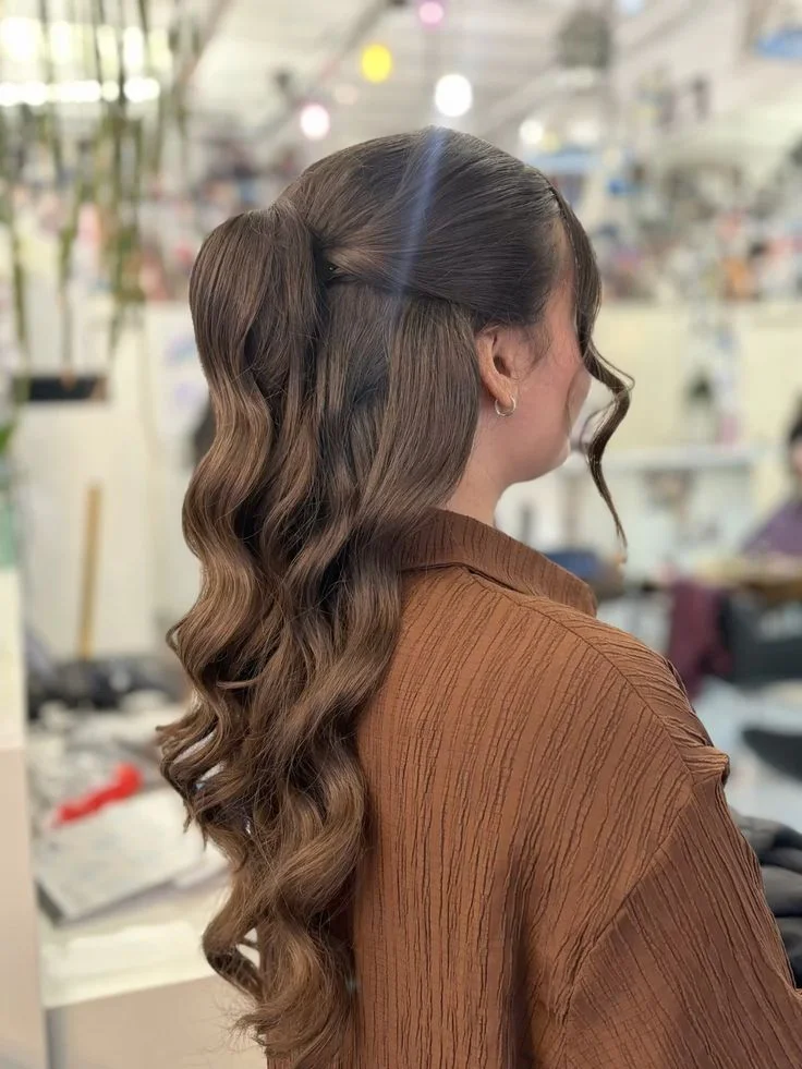 Vintage Wave Half-Up