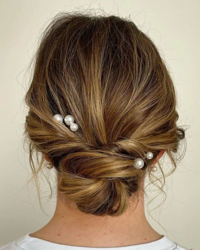 Low Twisted Bun