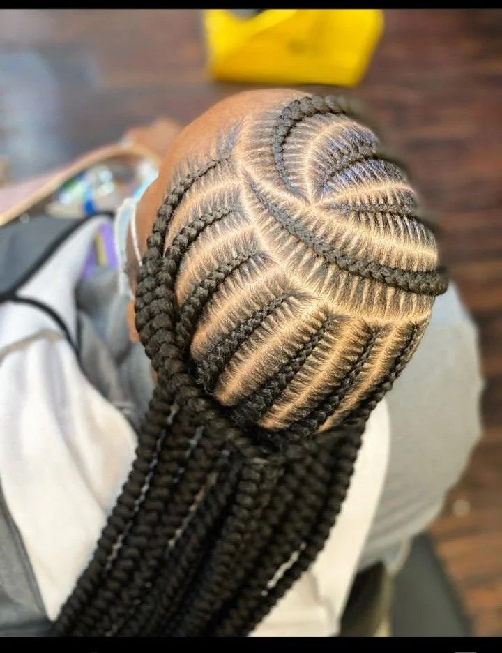 Curved Stitch Braid Design