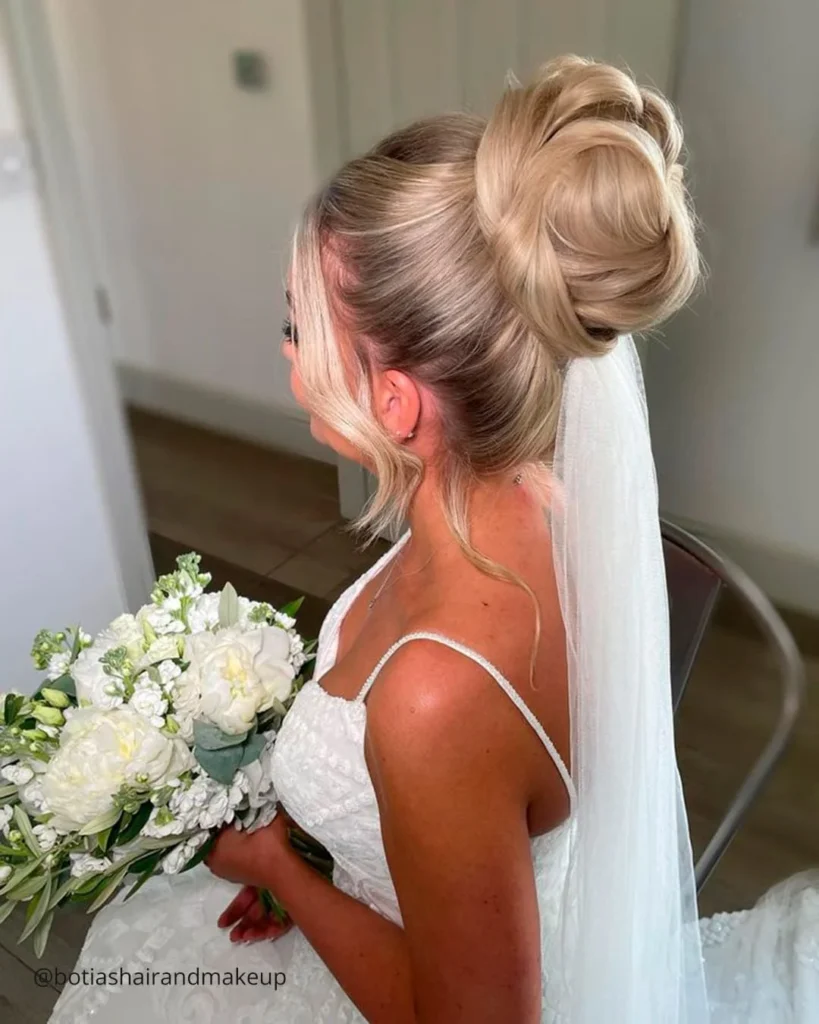 Polished Top Knot with Veil