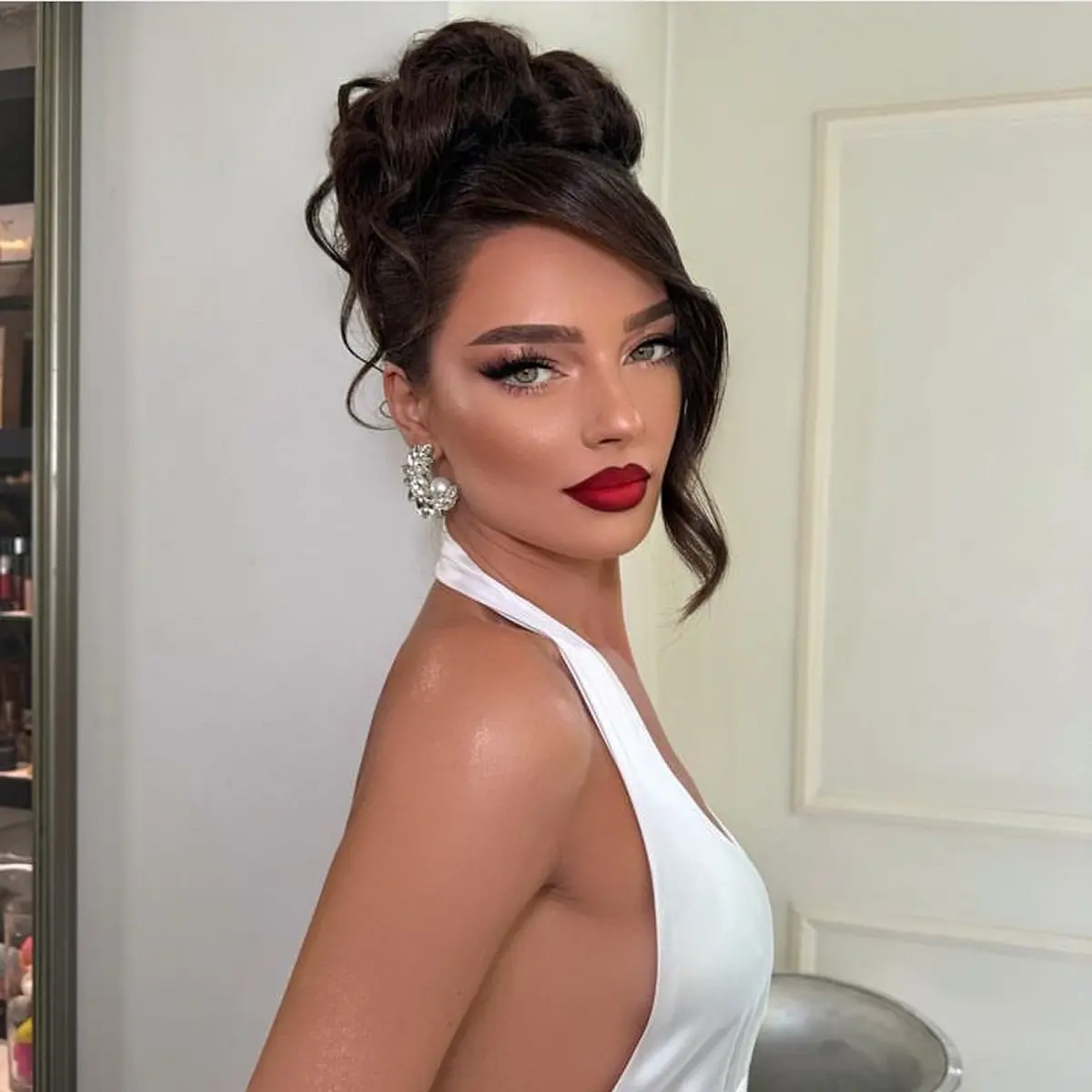 Glam Bridal Hair