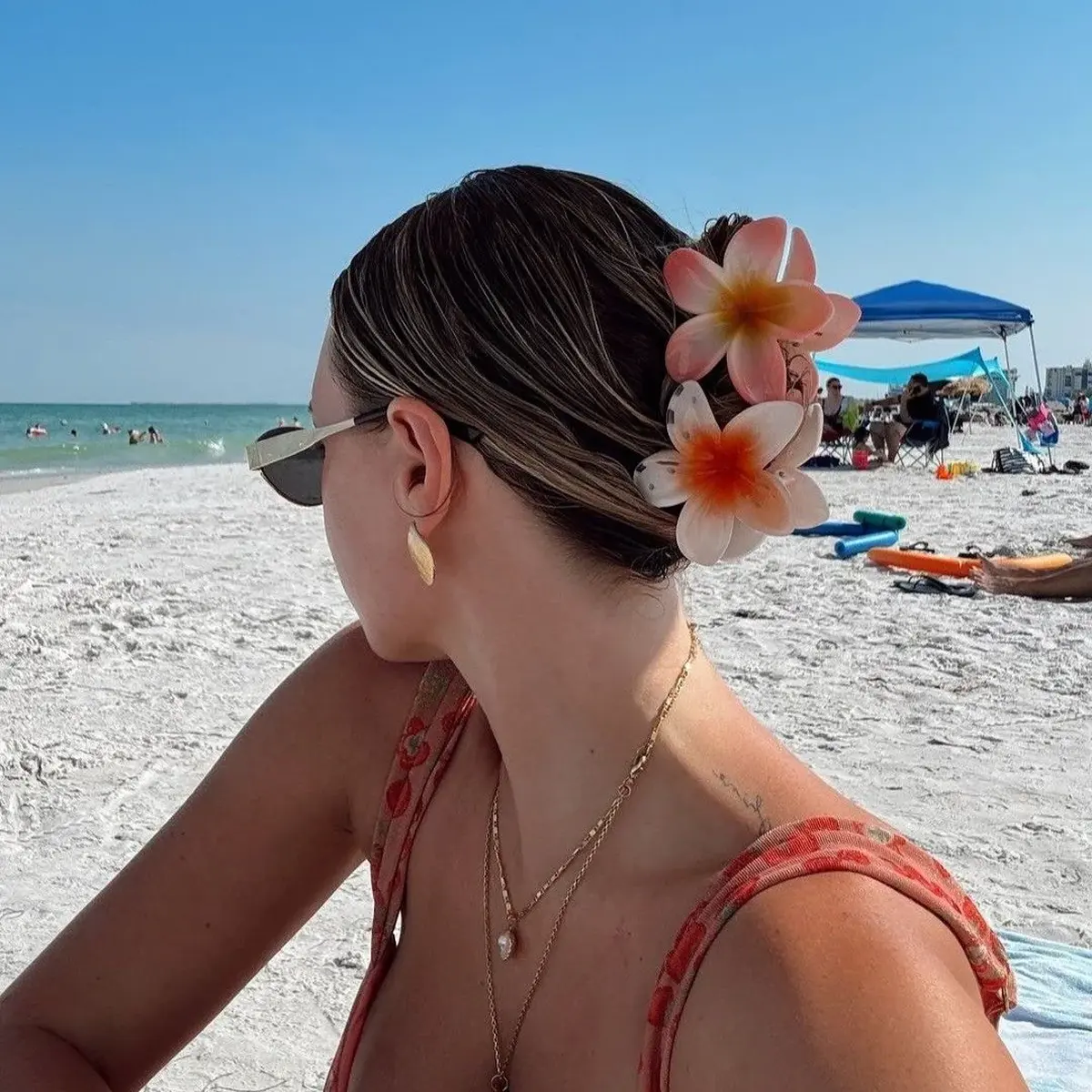 Best Pool Day Hairstyles for Summer Fun and Comfort