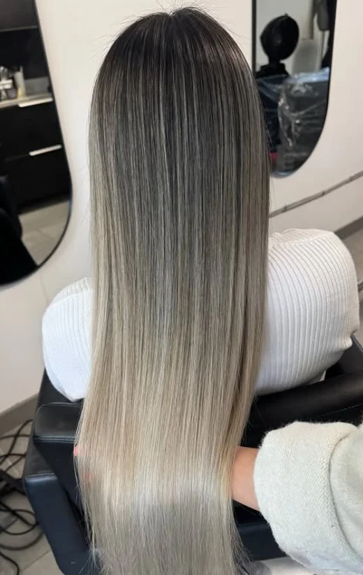 Dark Roots Balayage Blonde