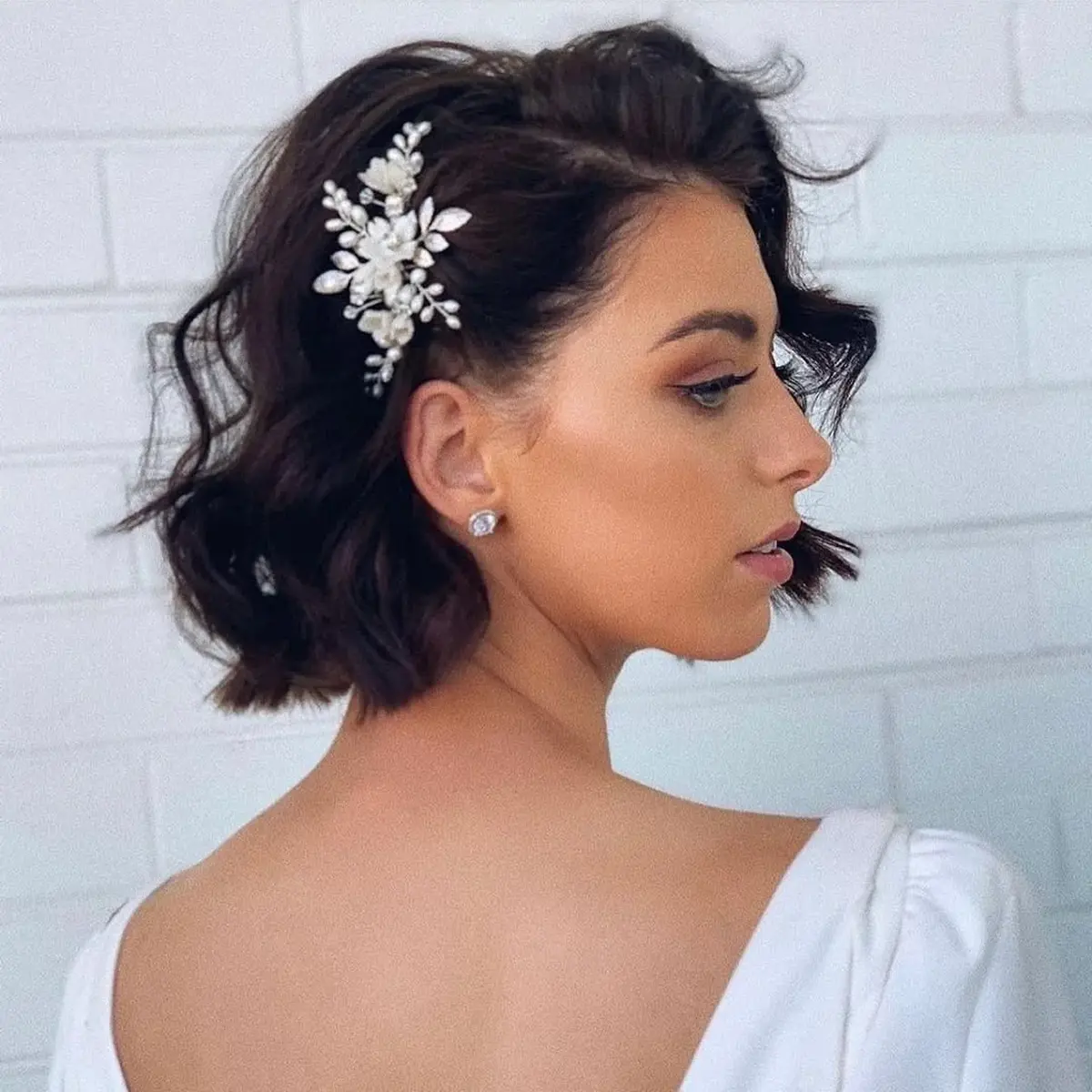 20 Quick Party Hairstyles for Short Hair on the Go